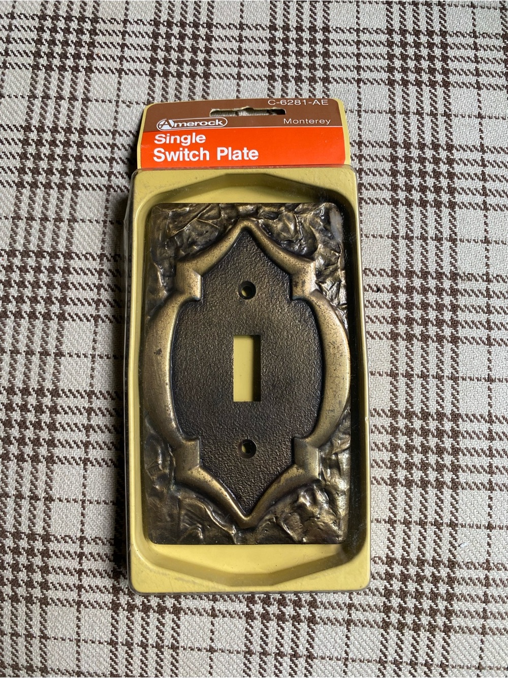 Amerock Single Toggle Switch Plate in Antique Brass